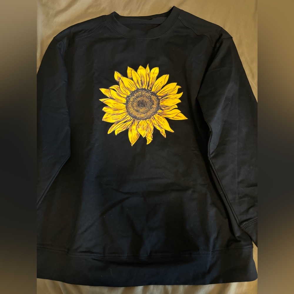 long sleeve black tshirt